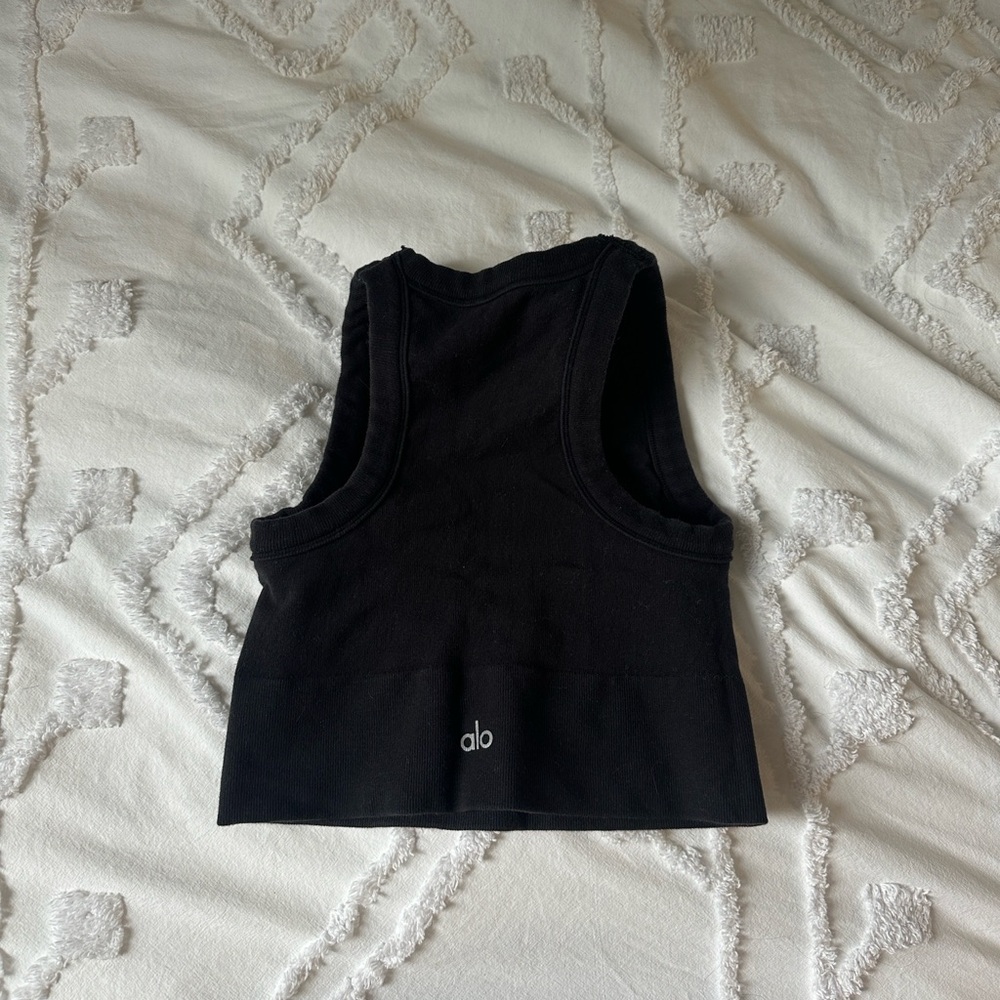 ALO Ribbed Racerback Crop Tank - Picture 4 of 4